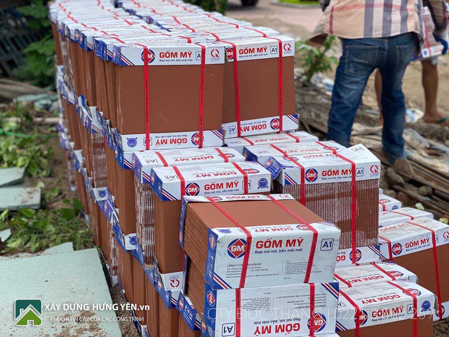 Cung cấp gạch 40x40 cottto Gốm Mỹ tại công trình bưu điện tỉnh Hưng Yên