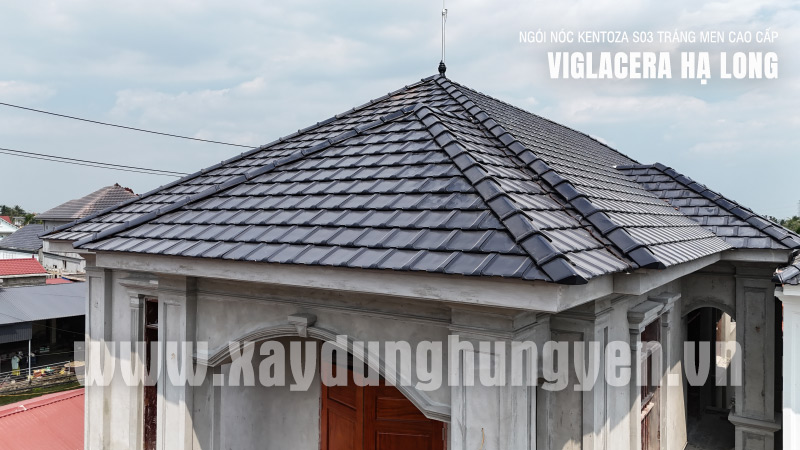 Ngói nóc tráng men tím than Kentoza S03